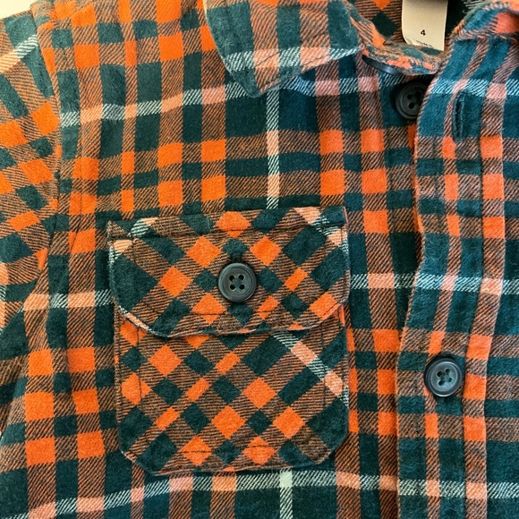 Tea Button Down - Picture 3 of 6